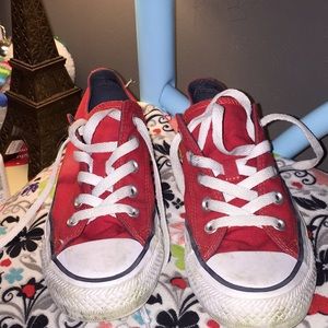 Red converse great condition